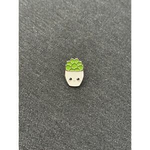 Baby succulent enamel pin green and white cute pin